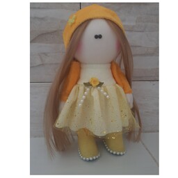عروسک روسی دختر زرد