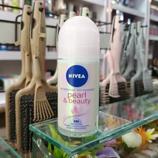 مام رولی نیوآ NIVEA مدل PEARL AND BEAUTY 