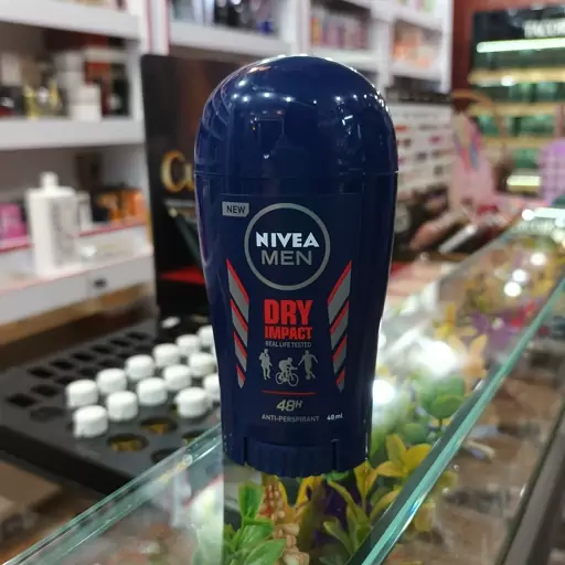 مام صابونی مردانه NIVEA نیوآ مدل درای ایمپکت DRY IMPACT حجم 40 میل(لطفا موجودی را سوال کنید)