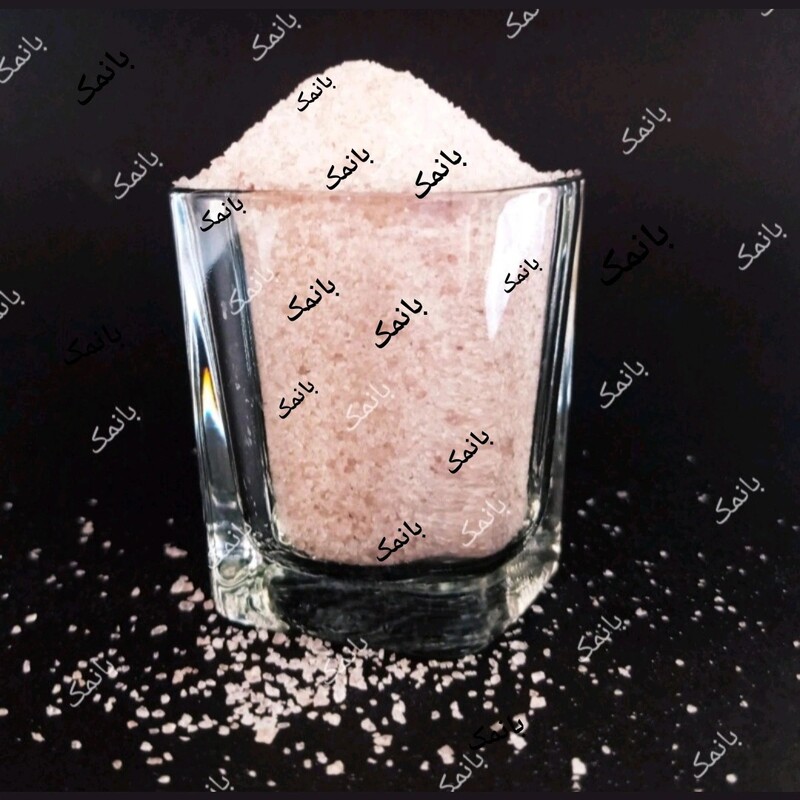 نمک صورتی معدنی اصل یک کیلویی دانه ریز و نرم مناسب نمکدان دارای 84 نوع ماده معدنی و کمک به بهبود تیرویید کم کار