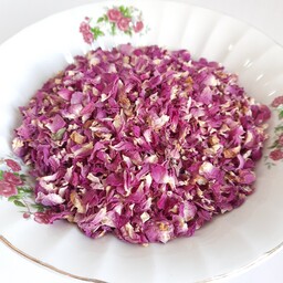 گلبرگ گل محمدی خشک شده ،عطر ورنگ عالی قابل استفاده به صورت پودر در غذا 