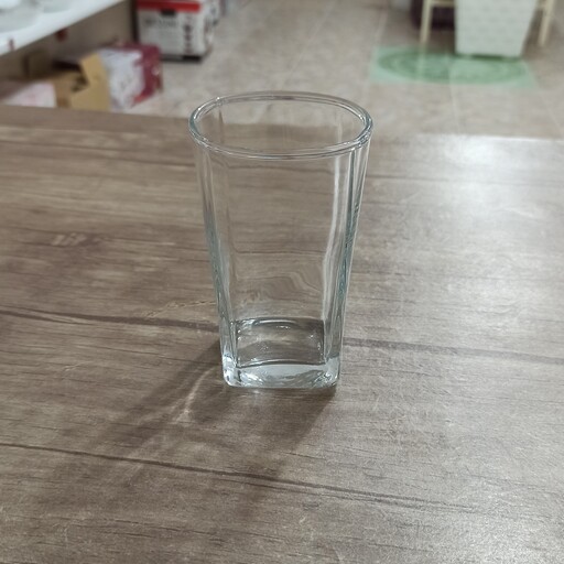 لیوان شیشه ای(بسته 6 عددی)مدل(المپیک)زیبا و خوش دست،ساده بدون طرح،کف مربعی
