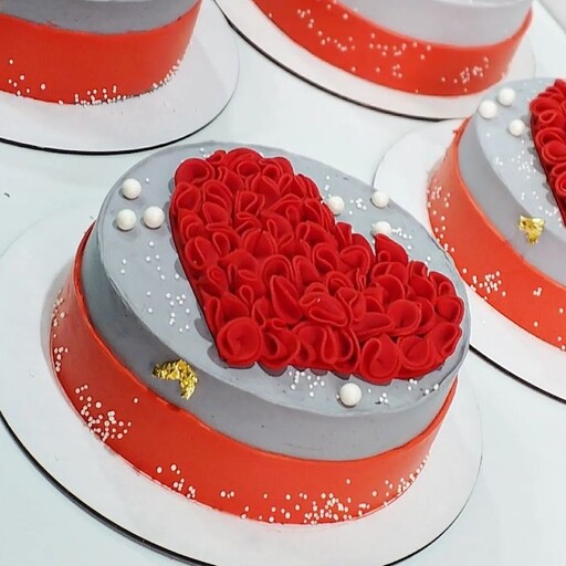کیک تولد قلبی کیک عاشقانه قلبی کیک قلب