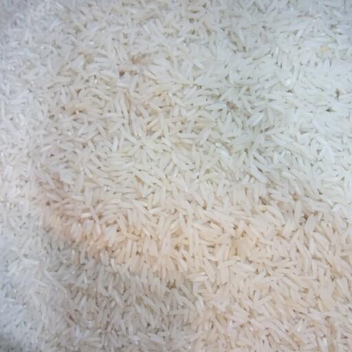 برنج هاشمی کهنه یک کیلویی ارسالی از تهران 