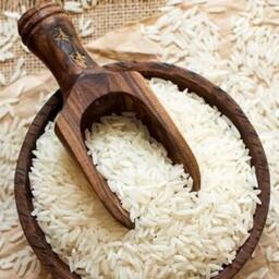 انواع برنج محلی گیلان اعم ازهاشمی ،صدری،علی کاظمی  و...(دودی و ساده)(ریزودرشت )