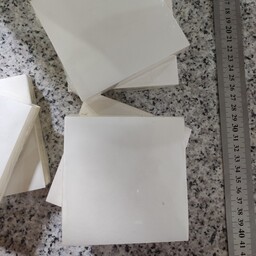 کاغذ یادداشت در بسته بندی سایز حدودی 10در 10 شیرینگ شده 