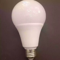 لامپ حبابی  کم مصرف 20وات ،(هزینه ارسال برعهده مشتری است و بصورت پس کرایه ارسال میشود)