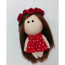 عروسک روسی 15سانتی همراه با تاج گل