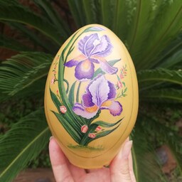 نقاشی گل ومرغ بر روی تخم شتر مرغ سفالی