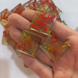 کاشی شیشه ای رنگ قرمز و  زرد  ابر و بادی 2.5سانتیمتری مخصوص هنر موزاییک