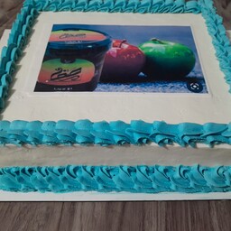 کیک تولد خامه ای به سفارش مشتری طرح سیب نخل