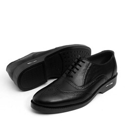 کفش  مردانه  هشترک برند تات  رویه چرم  خارجی  سایز 40 الی 44 با امکان تعویض سایز ارسال رایگان محصول تکوتوک در باسلام