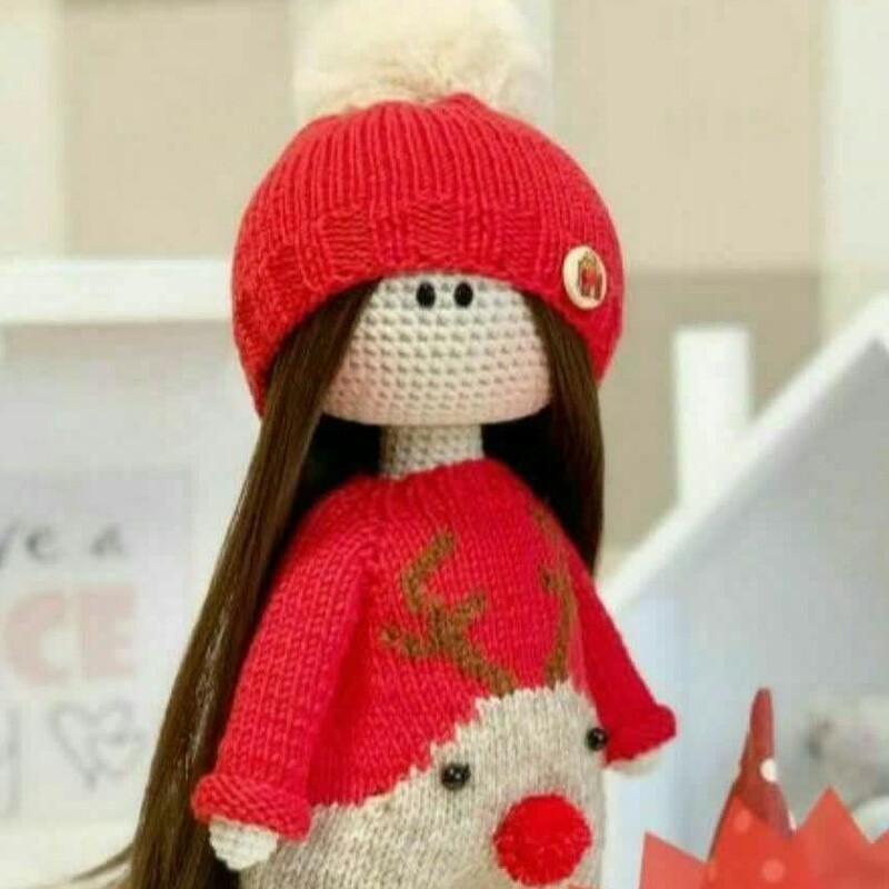 عروسک روسی بافتنی  با مو مصنوعی قابل سفارش در هر طرح و رنگ دلخواه  