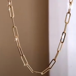 گردنبند زنجیری رولورو بطول43سانت با سه سانت زنجیر سایز رنگ ثابت و قفل طوطی طلایی
