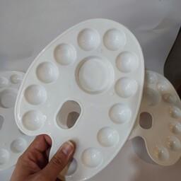 پالت پلاستیکی تخم مرغی(مناسب برای گواش و رنگ روغن)