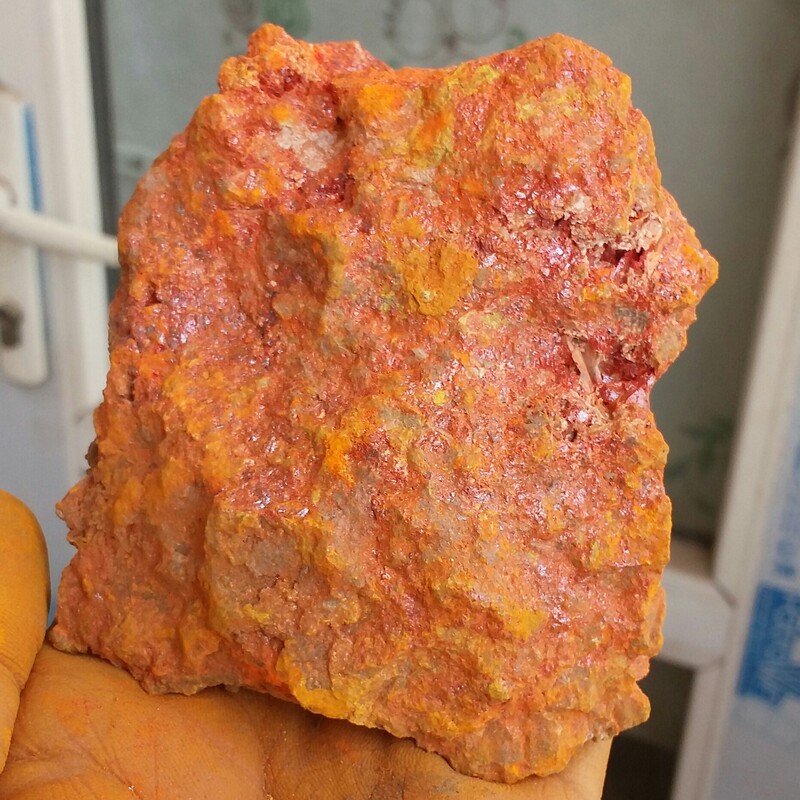 سنگ راف وارداتی زرنیخ سرخ و زرد درشت 100 در 100 طبیعی
هم برای دکوراسیون استفاده میشه و هم خواص درمانی داره کد 10422