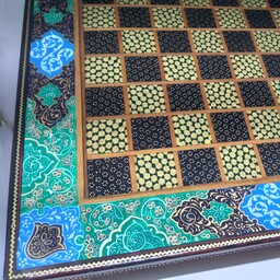 صفحه شطرنج خاتم کاری با حاشیه نقاشی اسلیمی