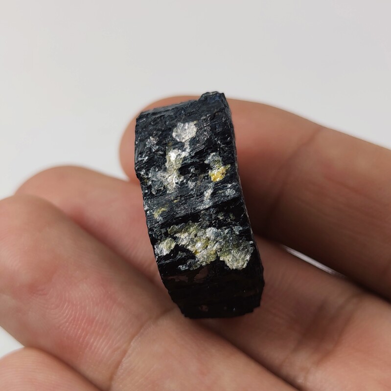 راف سنگ تورمالین سیاه ( شورلیت ) طبیعی و معدنی