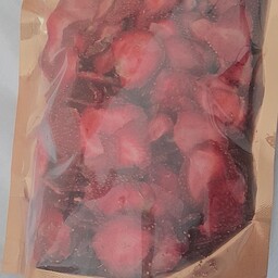 میوه خشک توت فرنگی کاملا سالم و بدون مواد نگهدارنده در وزن های200 گرمی