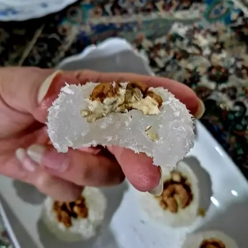 باسلوق گردویی درجه یک ( دانه ای )