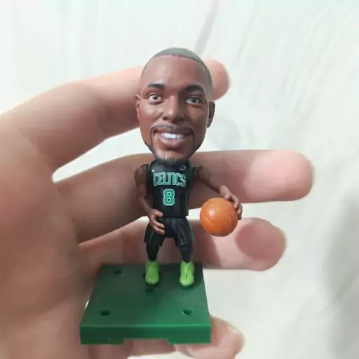 اکشن فیگور کمبا واکر  بسکتبالیست برند ساکروی NBA Boston Celtics Kemba Walker Basketball Figure