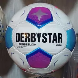 توپ فوتبال DERBYSTAR