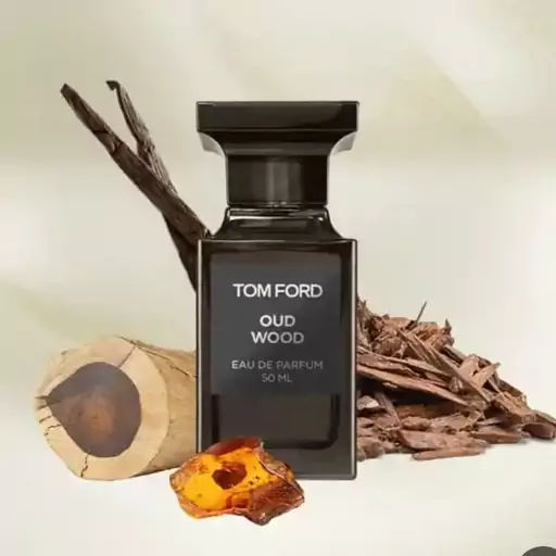 عطر ادکلن تامفورد عود وود حجم50میل با ماندگاری و پخش بالا