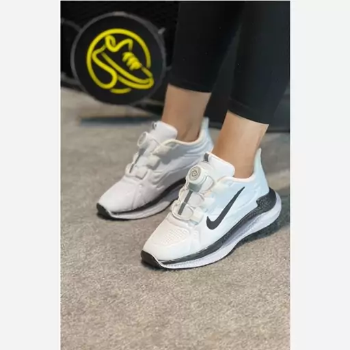 کفش کتانی اسپرت نایک (Nike) زنانه