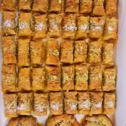 باقلوا گردویی محصوص