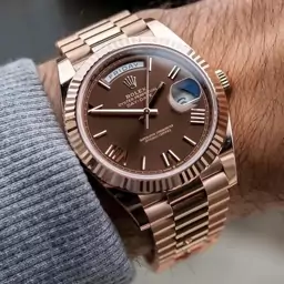 ساعت مچی مردانه رولکس دیت جاست Rolex DayDate Oyster بند استیل رزگلد صفحه نمایش قهوه ایی خاص کد 9198