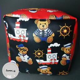 کیف لوازم آرایشی و بهداشتی چرم مصنوعی طرح خرس دو رنگ قرمز و مشکی