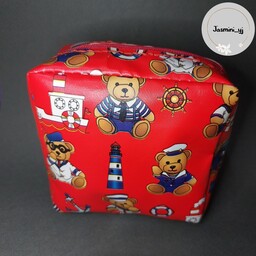 کیف لوازم آرایشی و بهداشتی چرم مصنوعی طرح خرس قرمز