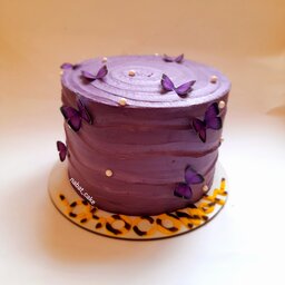 کیک خامه‌ای پروانه‌ای بنفش رنگ یا وزن 1کیلو