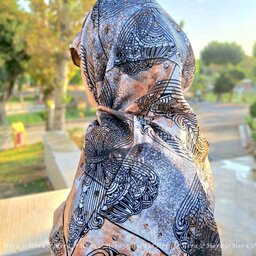 روسری نخی پاپیلون با پروانه‌های خوشگل ایستایی عالی باکیفیت قواره بزرگ