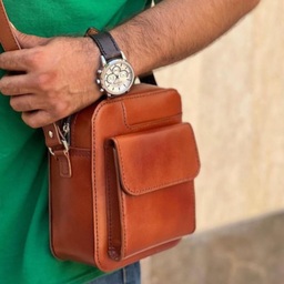 کیف دوشی مردانه  دست دوز چرم طبیعی درجه یک