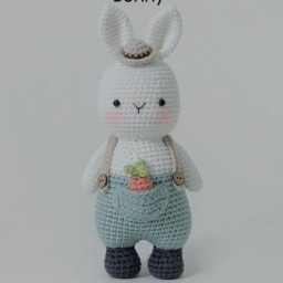 عروسک دستبافت خرگوش کپلی قد تقریبی 20 سانت قابل سفارش در رنگ های دلخواه شما