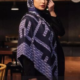 روسری نخی. دور ریش، قواره بلند 140، باافتخار از برند مطرح ایرانی 