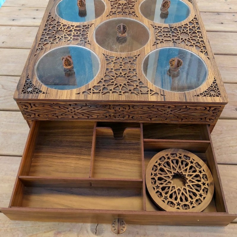 جعبه چوبی پذیرایی با طرح سنتی