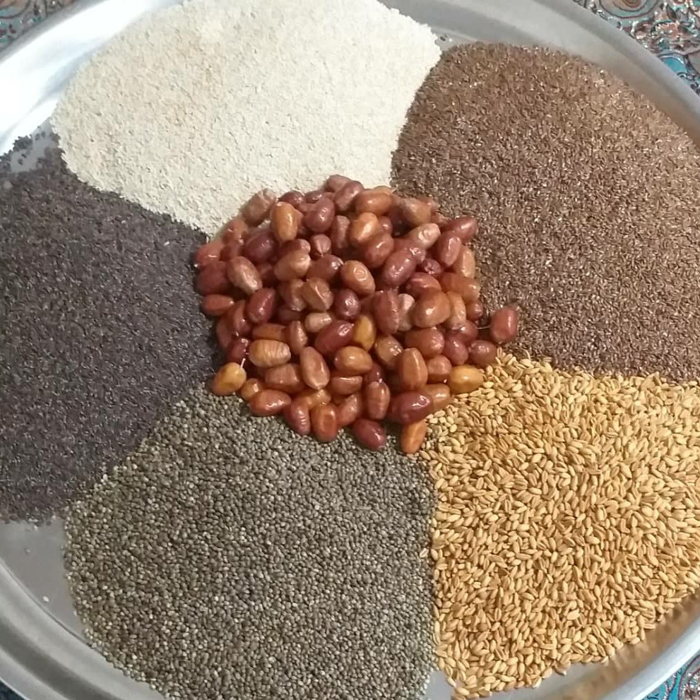 سویق سنجد و کنجد