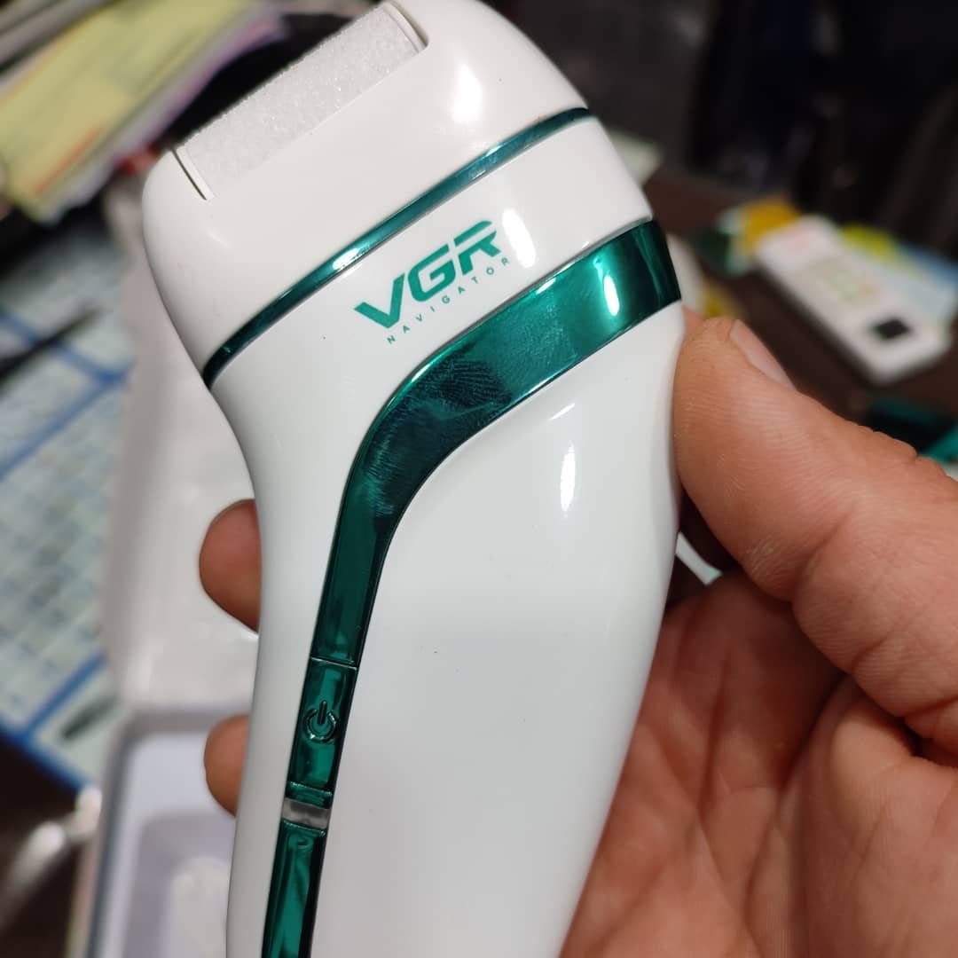اپیلاتور وی جی آر مدل VGR V - 713