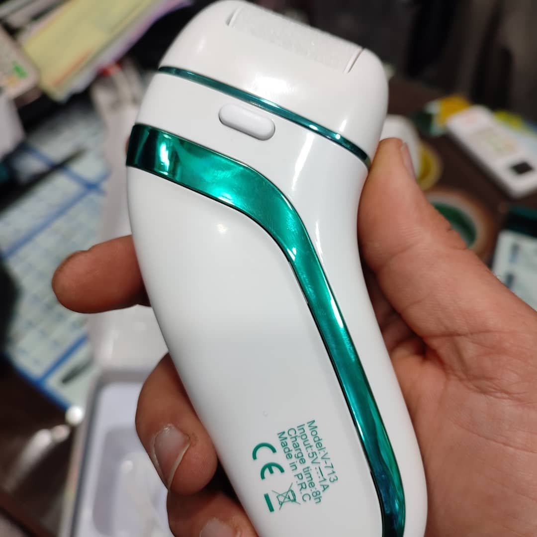 اپیلاتور وی جی آر مدل VGR V - 713