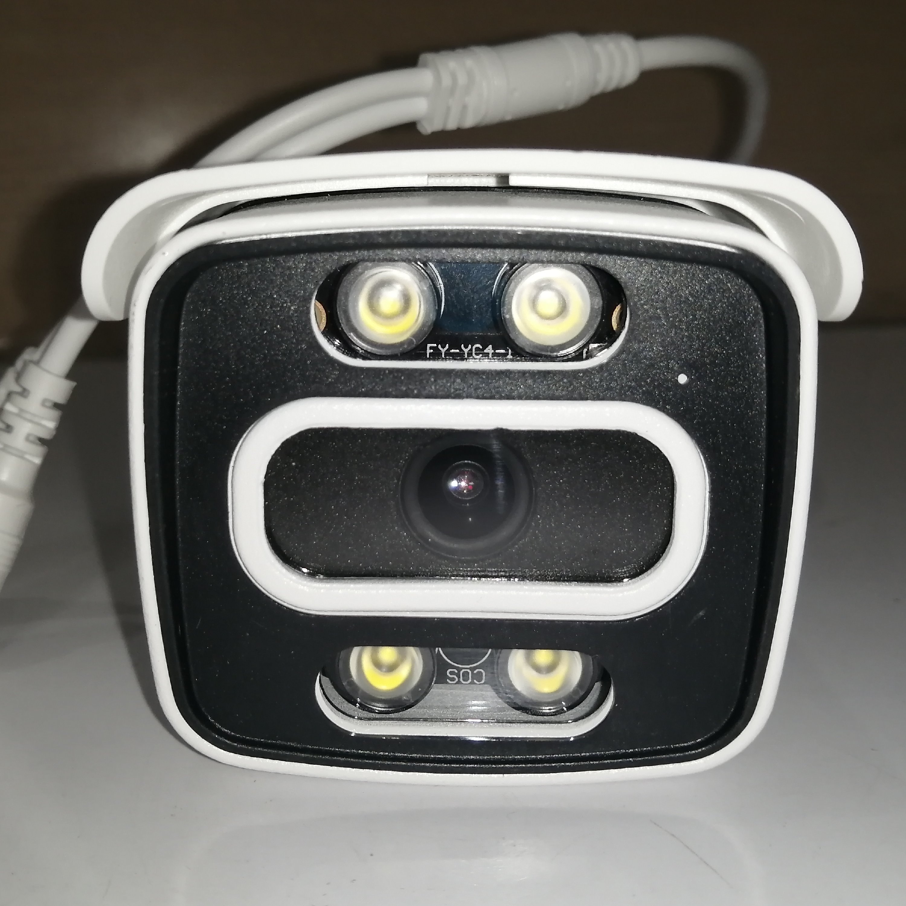 دوربین مدار بسته  5MP دید در شب رنگی برند EYE SHARP