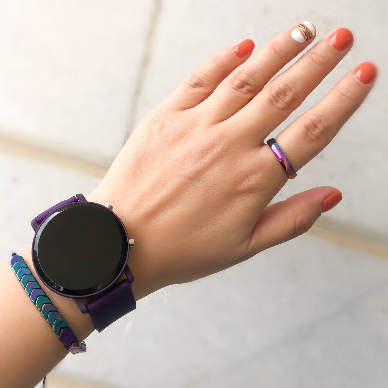 ساعت ال ای دی و دستبند و حلقه