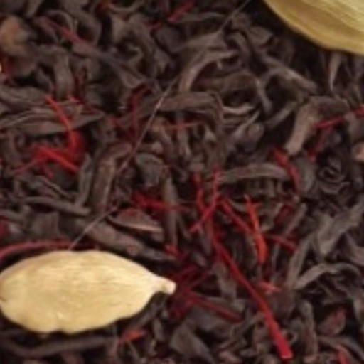 چای ایرانی ممتاز همراه با هل و زعفران(450گرم)