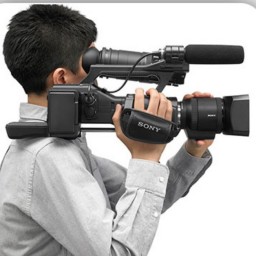 دوربین ،فیلمبرداری سونی EA50 ،به همراه لنز100 ماکرو،ومبدل لنز  eمانت سونی