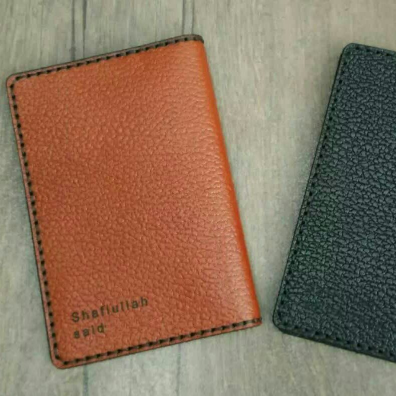 کاور و کیف گذرنامه و شناسنامه و مدارک
چرم گاوی دستدوز برند معتبر ایزاکو 