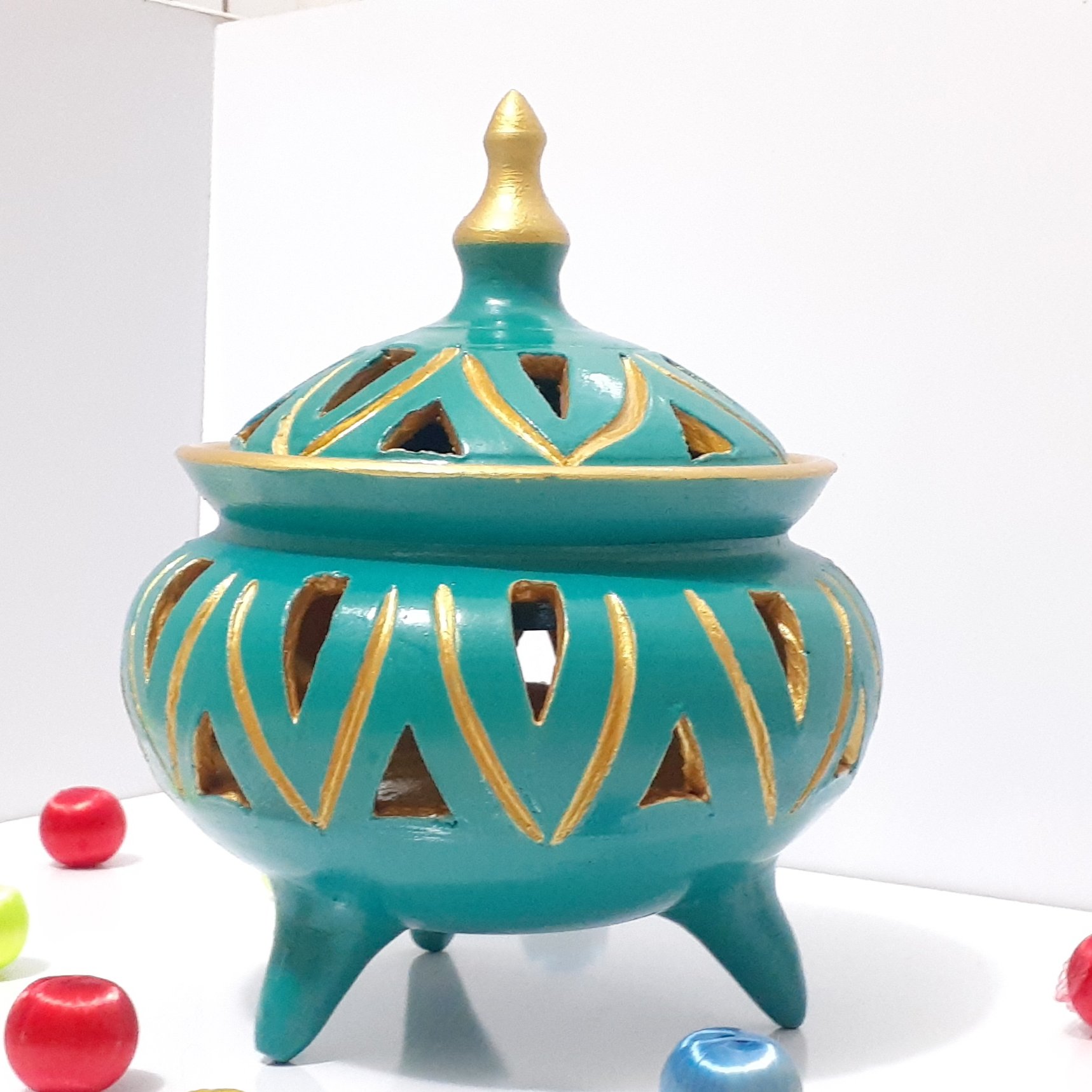 شکلات خوری سفالی