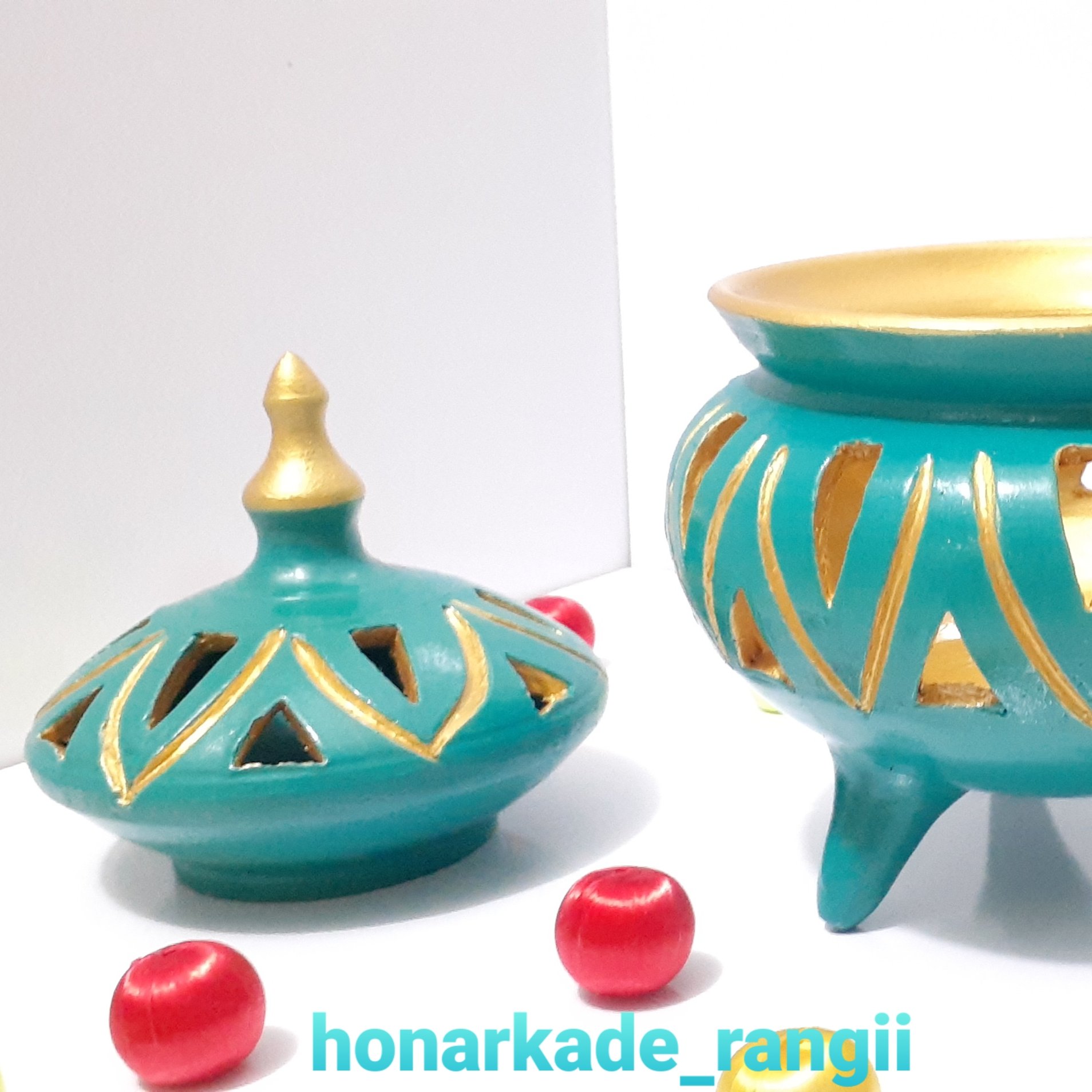شکلات خوری سفالی