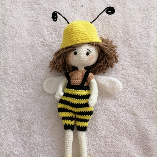 عروسک طرح پسر زنبوری