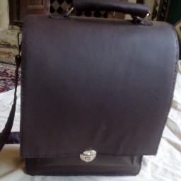 کیف چرم دانشجویی